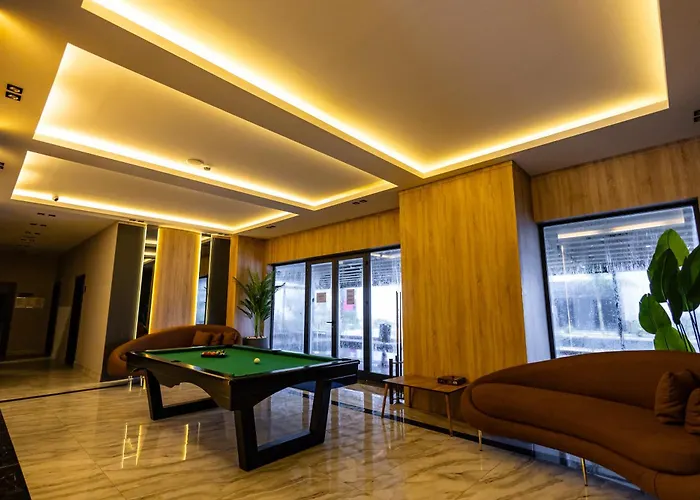 Sea & Mountain View Huge Terrace Ocean 公寓 阿拉尼亚